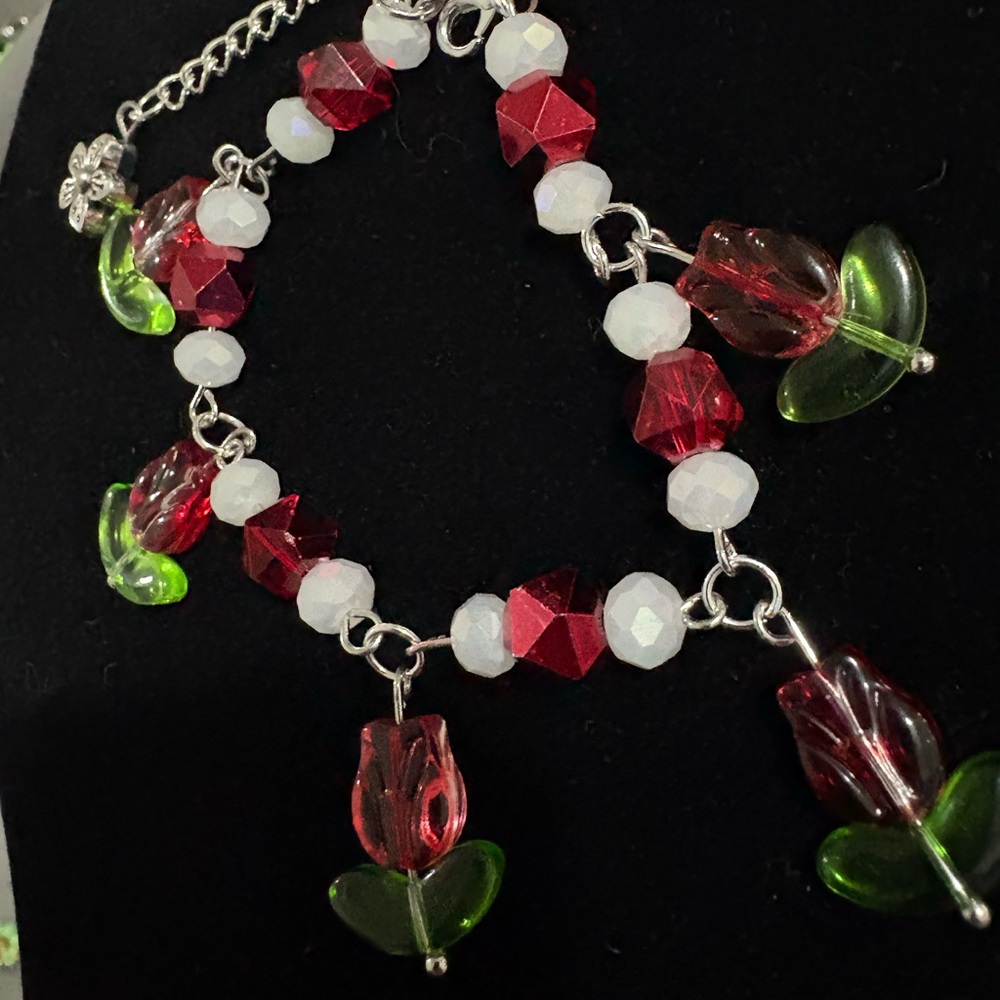 Beaded Tulip Bracelet